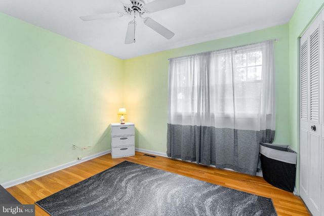 4 TIMBERLINE DR, Newark, DE 19711