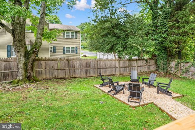 4 TIMBERLINE DR, Newark, DE 19711