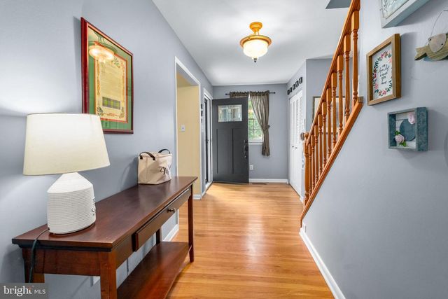 4 TIMBERLINE DR, Newark, DE 19711