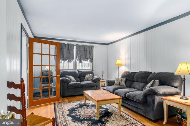 4 TIMBERLINE DR, Newark, DE 19711
