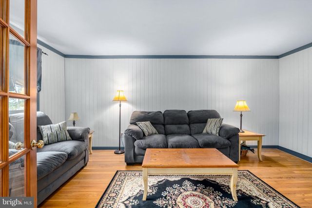 4 TIMBERLINE DR, Newark, DE 19711