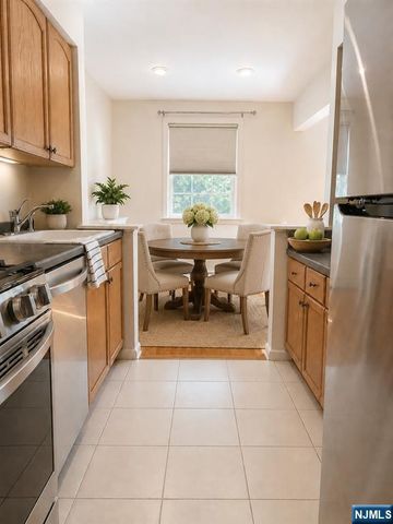 605 Grove Street H001, Clifton, NJ 07013