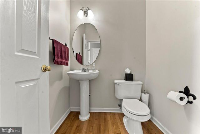 125 FIELDSTONE CT, York, PA 17402