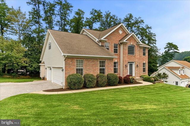 125 FIELDSTONE CT, York, PA 17402