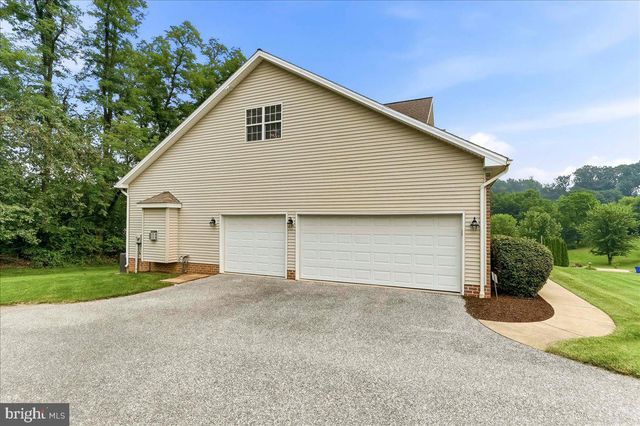 125 FIELDSTONE CT, York, PA 17402