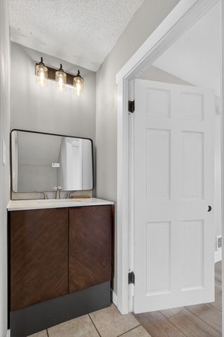 2929 N. 3rd Street, Clinton, IA 52732