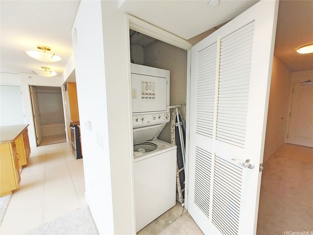 1288 Kapiolani Boulevard 3301W, Honolulu, HI 96814