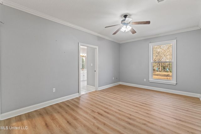 49 Canebrake Boulevard, Hattiesburg, MS 39402