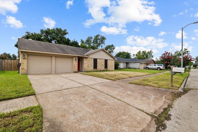 8122 Swan Meadow Lane, Humble, TX 77338