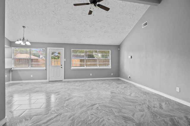 8122 Swan Meadow Lane, Humble, TX 77338