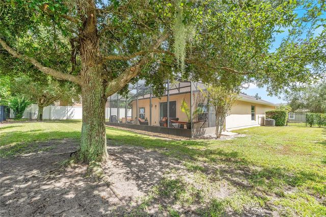 476 SAUVIGNON WAY, Groveland, FL 34736