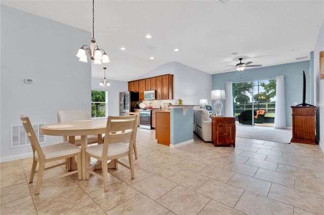 476 SAUVIGNON WAY, Groveland, FL 34736