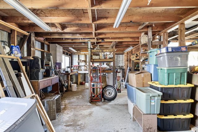 1313 N Old Pacific Highway, Myrtle Creek, OR 97457