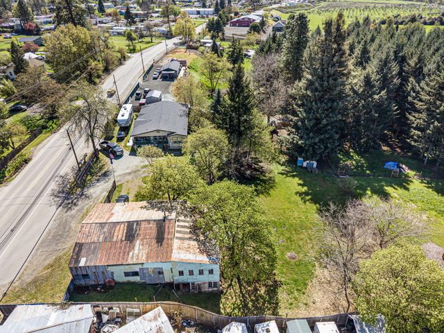 1313 N Old Pacific Highway, Myrtle Creek, OR 97457