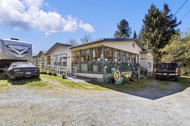 1313 N Old Pacific Highway, Myrtle Creek, OR 97457