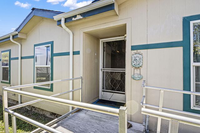 1313 N Old Pacific Highway, Myrtle Creek, OR 97457