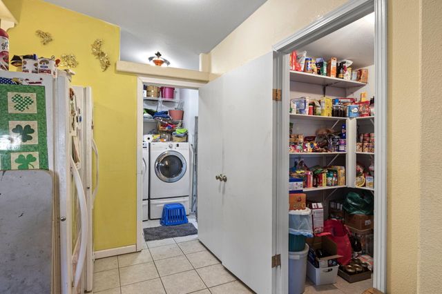 1313 N Old Pacific Highway, Myrtle Creek, OR 97457