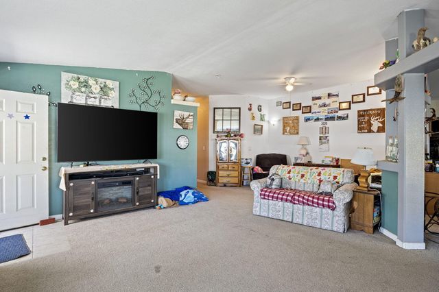 1313 N Old Pacific Highway, Myrtle Creek, OR 97457