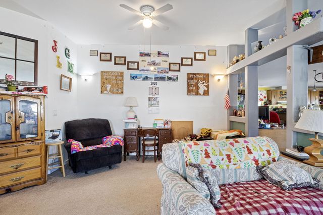 1313 N Old Pacific Highway, Myrtle Creek, OR 97457