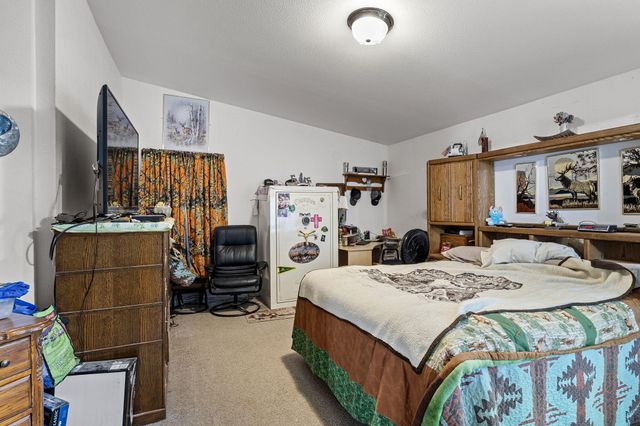 1313 N Old Pacific Highway, Myrtle Creek, OR 97457