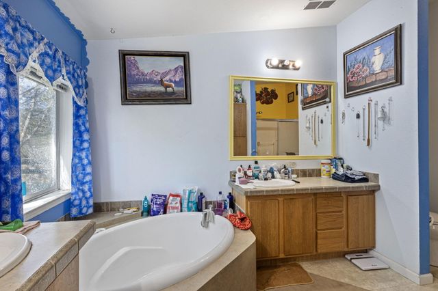 1313 N Old Pacific Highway, Myrtle Creek, OR 97457