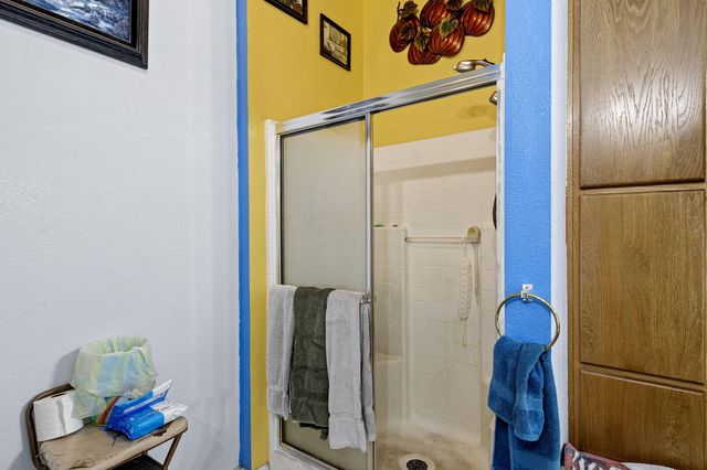 1313 N Old Pacific Highway, Myrtle Creek, OR 97457