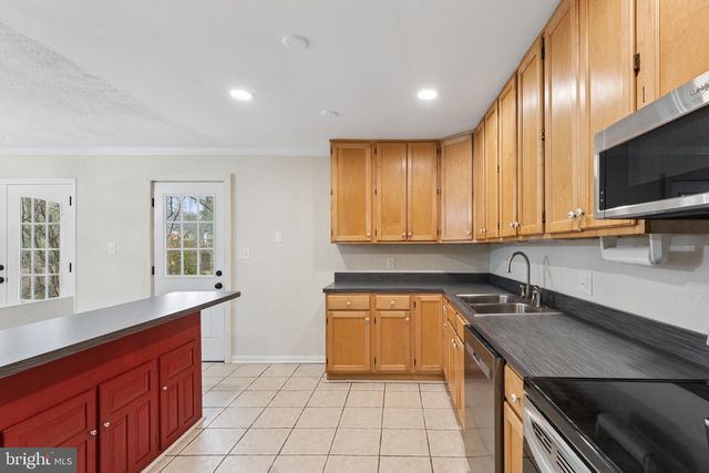 151 WILEYS LN, Pasadena, MD 21122