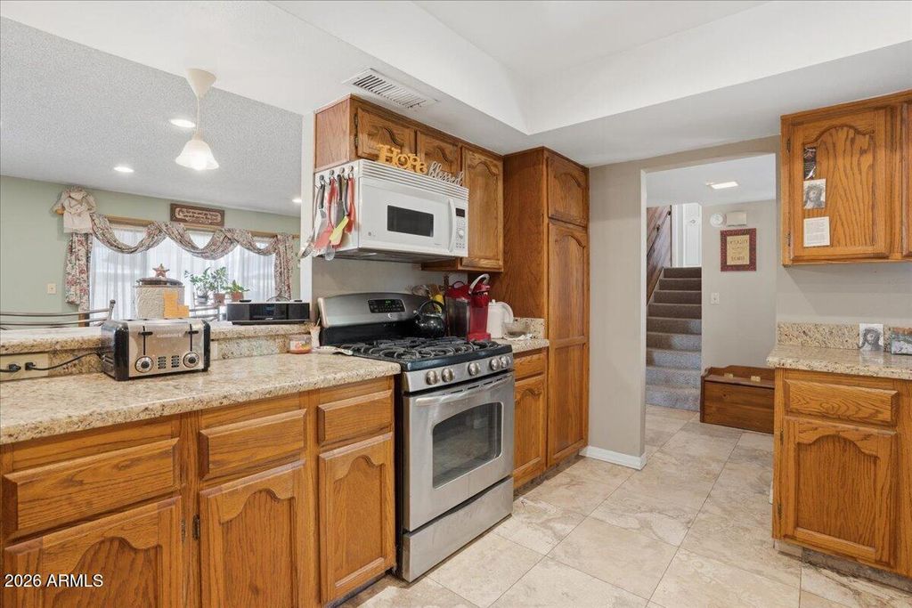 Image 14 of property listing at 3922 S POPLAR Street, Tempe, AZ 85282