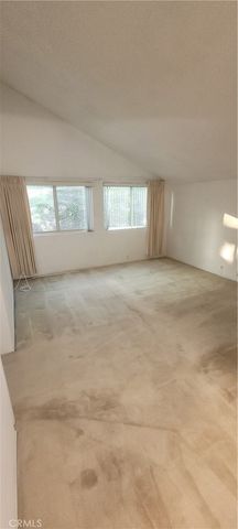 5519 S La Cienega Boulevard, Los Angeles, CA 90056