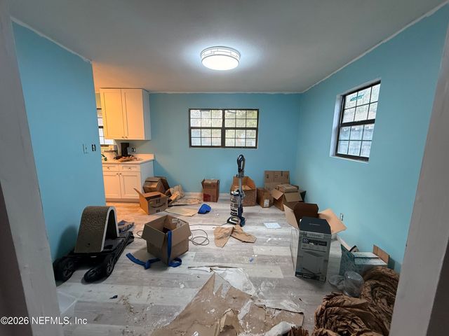 8073 FLOYD Street, Jacksonville, FL 32208