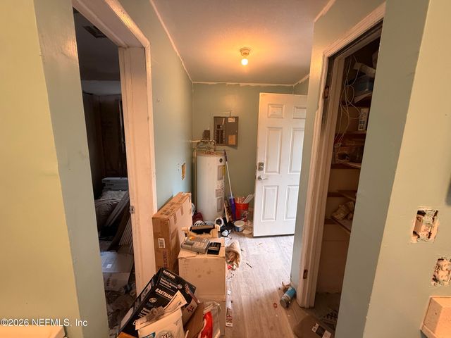 8073 FLOYD Street, Jacksonville, FL 32208