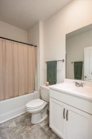 3213 Rolling Meadow Way NE, Cleveland, TN 37323