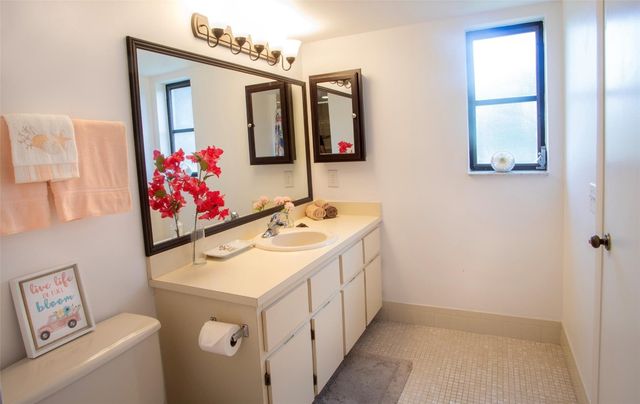 2112 S Cypress Bend Drive, Pompano Beach, FL 33069