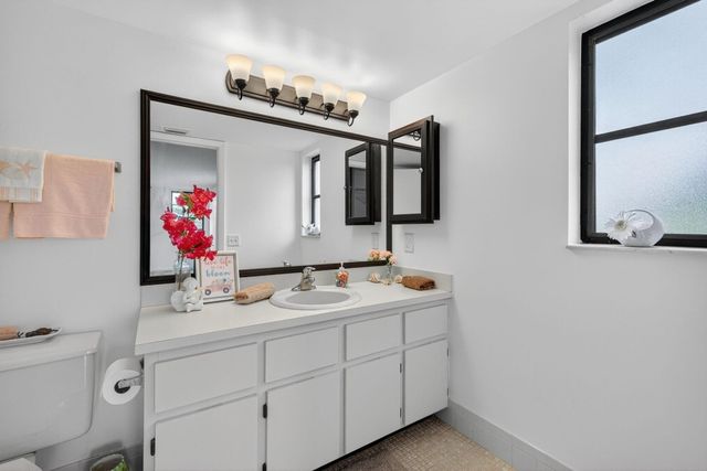 2112 S Cypress Bend Drive, Pompano Beach, FL 33069