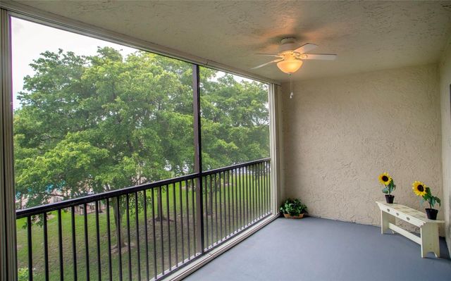 2112 S Cypress Bend Drive, Pompano Beach, FL 33069