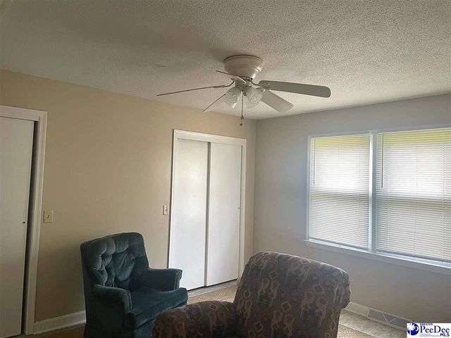 828 Jones Cir, Hartsville, SC 29550