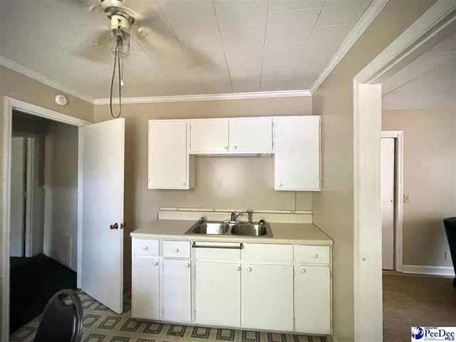 828 Jones Cir, Hartsville, SC 29550