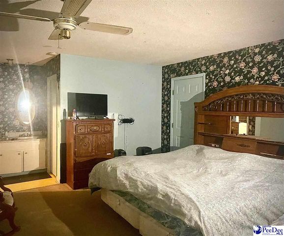 828 Jones Cir, Hartsville, SC 29550