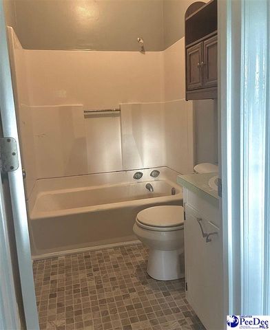 828 Jones Cir, Hartsville, SC 29550