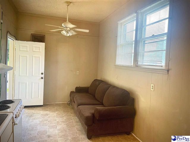 828 Jones Cir, Hartsville, SC 29550