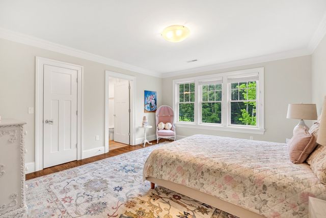 25 Holly Cir, Weston, MA 02493