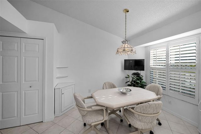 1462 WOODSTREAM DRIVE, Oldsmar, FL 34677