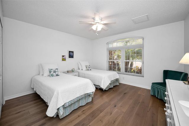 1462 WOODSTREAM DRIVE, Oldsmar, FL 34677