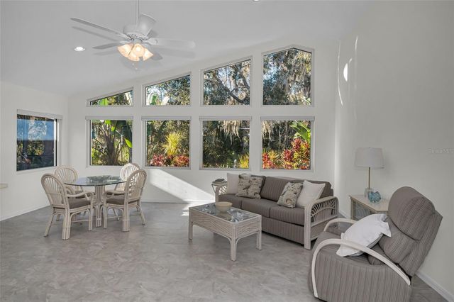 1462 WOODSTREAM DRIVE, Oldsmar, FL 34677