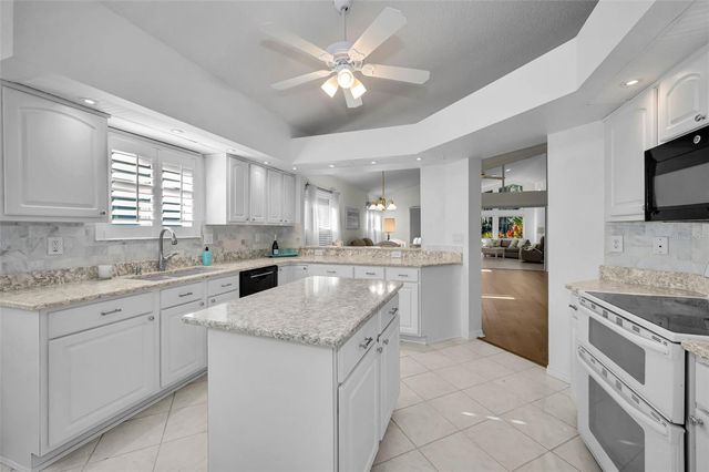 1462 WOODSTREAM DRIVE, Oldsmar, FL 34677