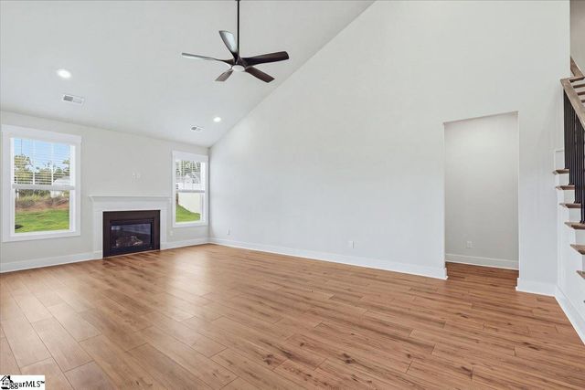 1006 Fox Hollow Street, Spartanburg, SC 29303