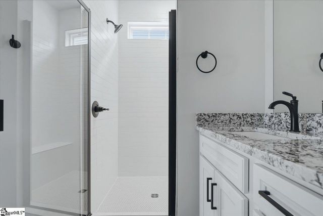 1006 Fox Hollow Street, Spartanburg, SC 29303