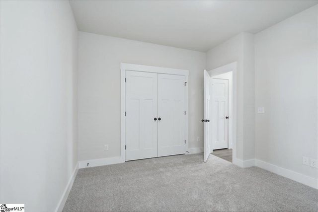 1006 Fox Hollow Street, Spartanburg, SC 29303