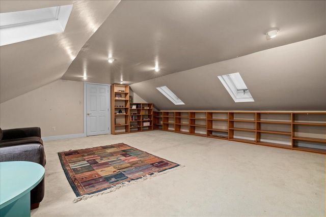 1121 SWAMP RD, Furlong, PA 18925
