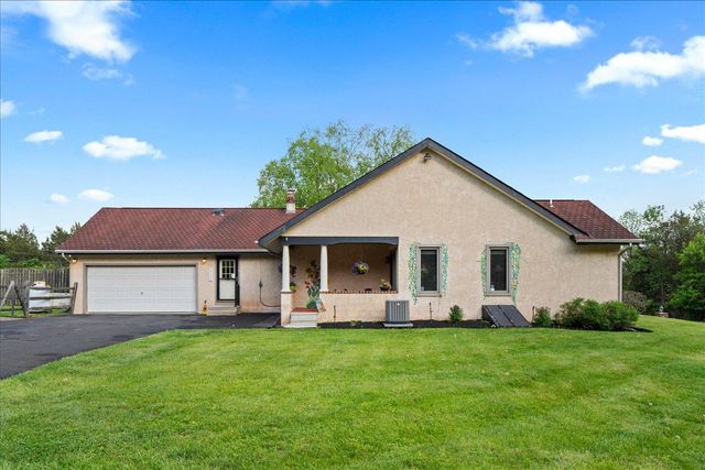 1121 SWAMP RD, Furlong, PA 18925
